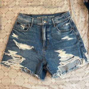 American Eagle jean shorts never worn